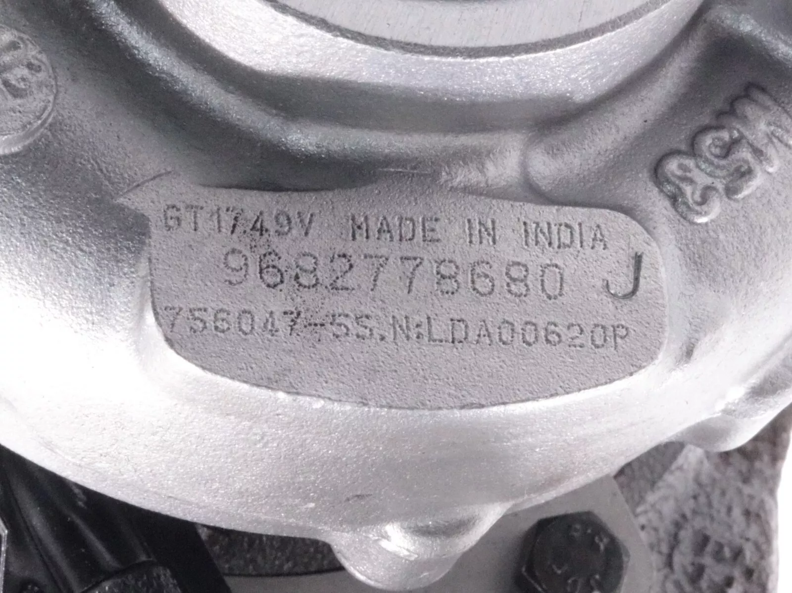 Turbocharger for Citroen C4, C5 - Peugeot 307, 308, 407, 508, 607 (2000-2010) 753556 - Image 5