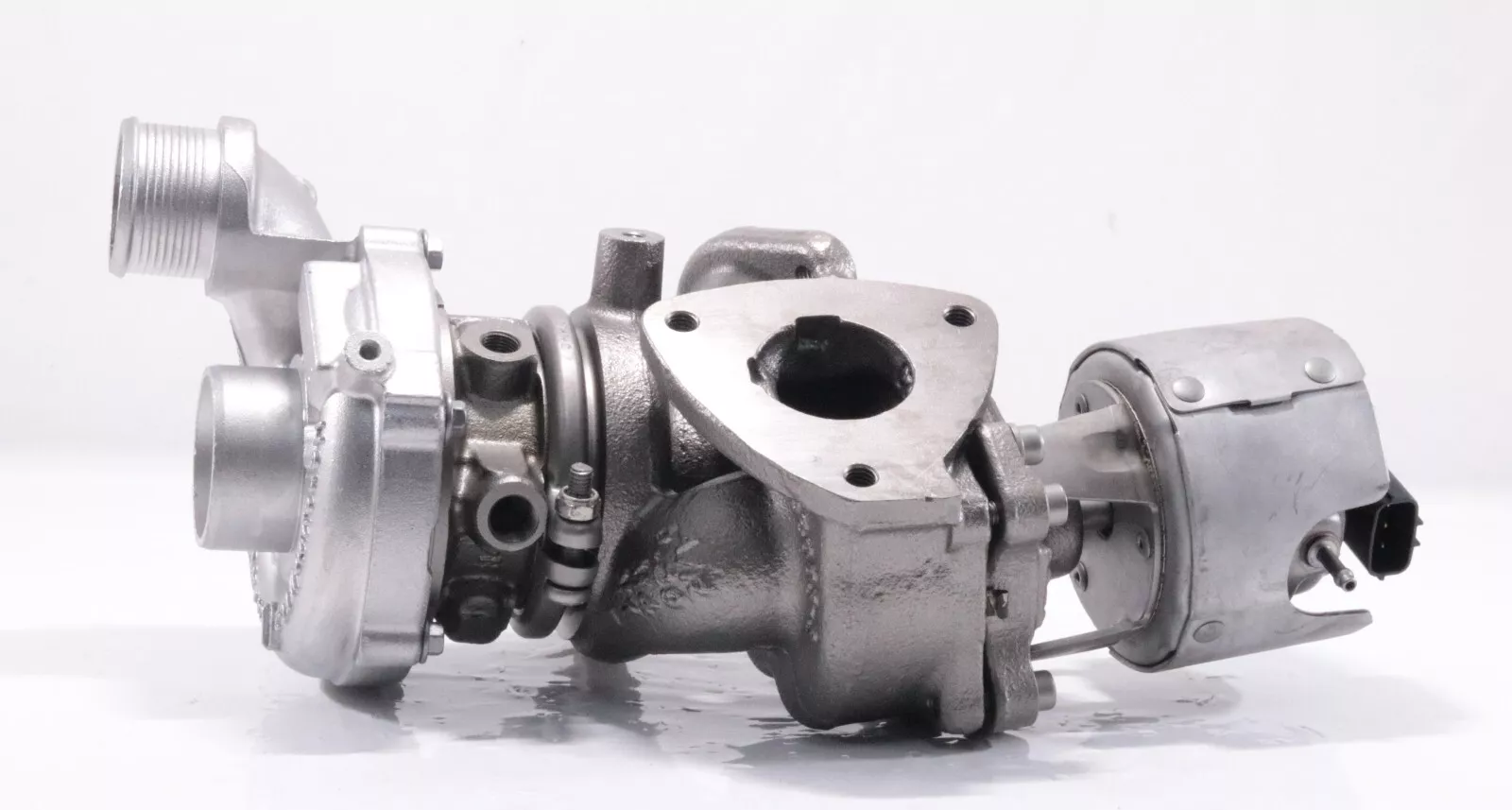 Turbocharger 824757 Land-Rover Range Rover Jaguar XF XJ V6 3.0 295HP 2014- Turbo