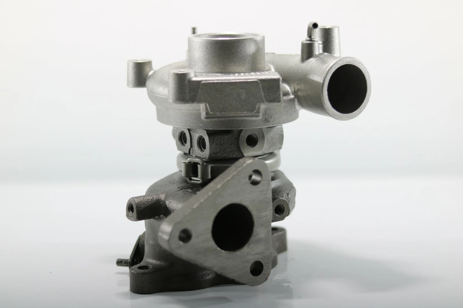 Turbocharger 49135-03110 Mitsubishi Pajero 2.8 TD Turbo